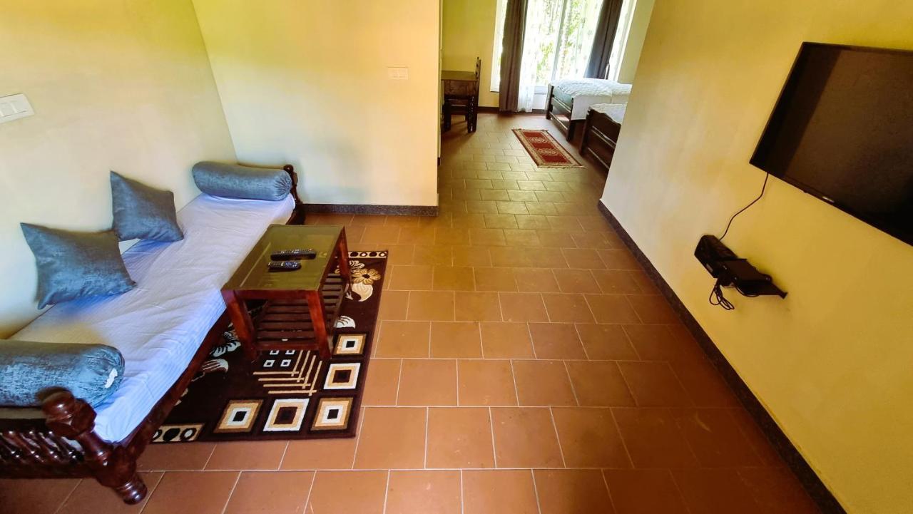 Parampara Resort By Malnadstays Kalasa Exterior photo